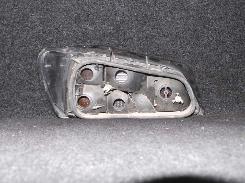 Recambio de piloto trasero derecho para peugeot 306 berlina 3/4/5 puertas (s2) 1.4 referencia OEM IAM  93-97 3.PUERTAS - 5.PUERT
