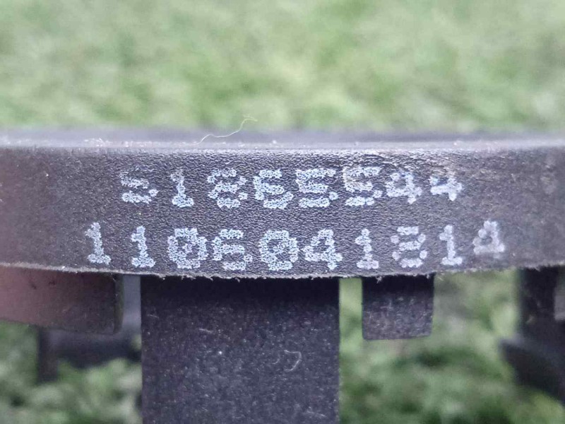 Recambio de antena para fiat doblo 1.3 16v jtd cat referencia OEM IAM 51865544  