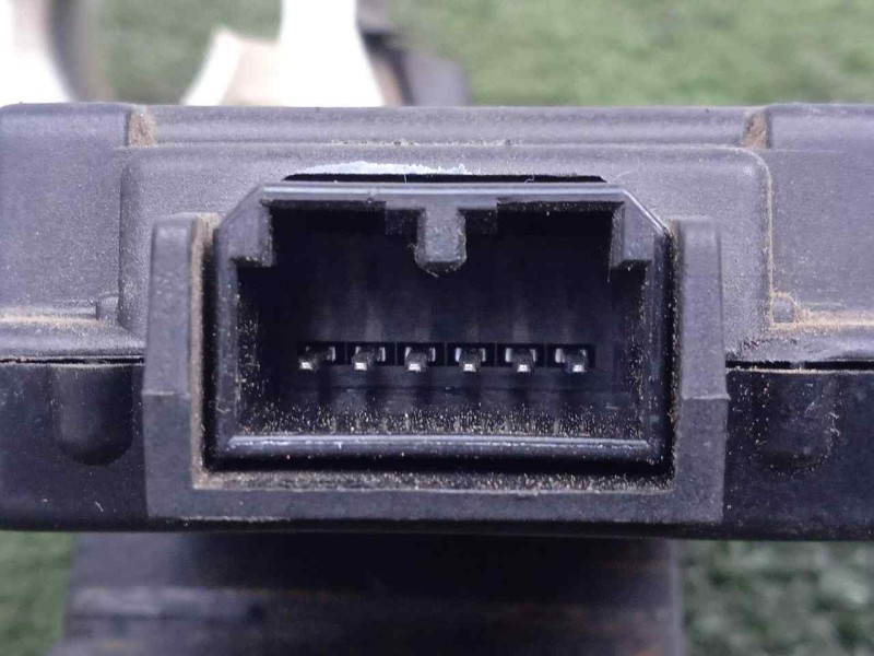 Recambio de antena para chrysler voyager (gs) 2.5 turbodiesel referencia OEM IAM 5WK4788C - P04686363AD  