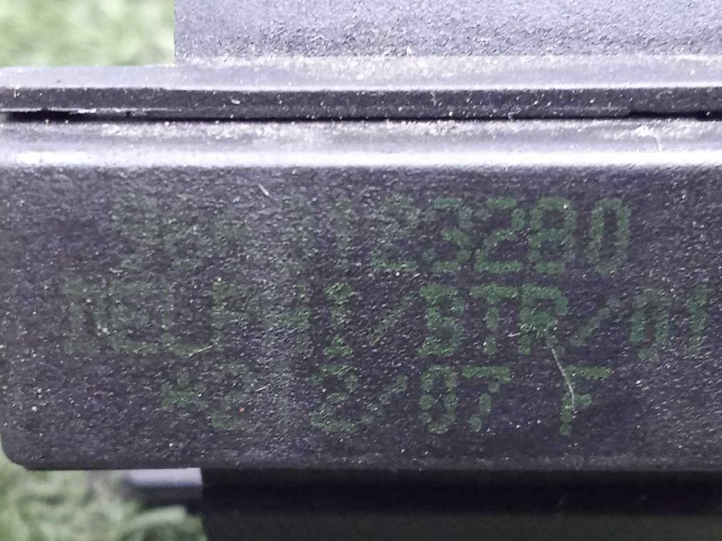 Recambio de antena para citroën c3 1.4 16v referencia OEM IAM 9663123280  