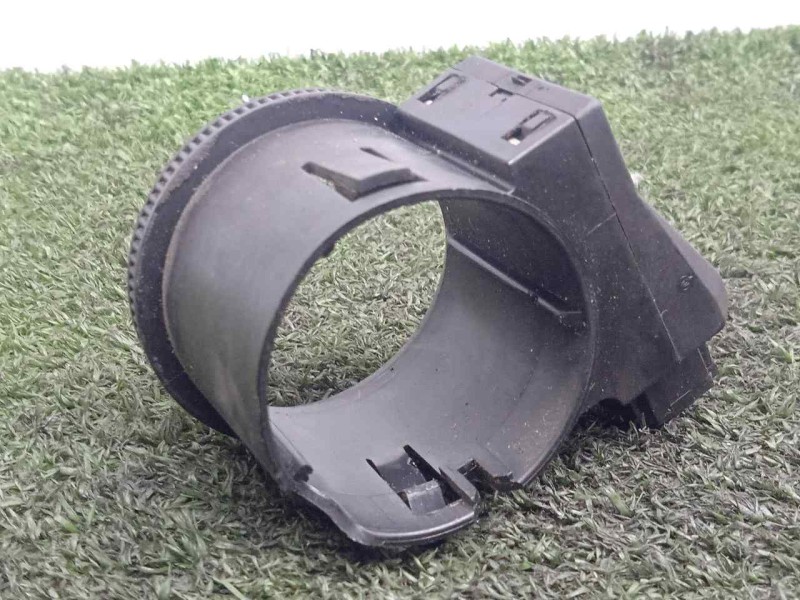 Recambio de antena para peugeot expert kombi 1.9 diesel referencia OEM IAM 9625402980  