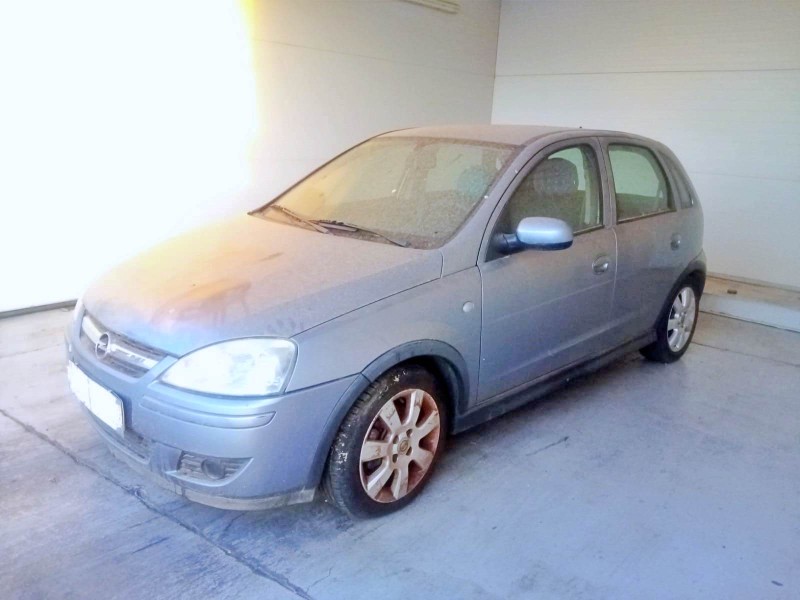 opel corsa c (x01) del año 2025