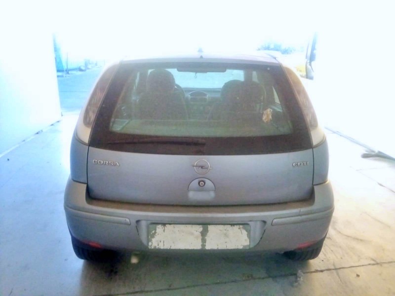 opel corsa c (x01) del año 2025