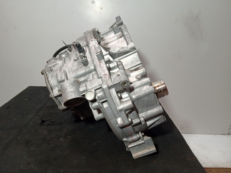 Recambio de caja cambios para volvo xc90 2.4 diesel cat referencia OEM IAM 5551SN - 02LV700795 - 8675151 AUTOMATICA 