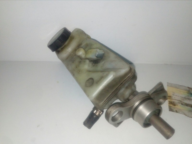Recambio de bomba freno para mercedes-benz vito caja cerrada 6.03  115 cdi compacto (639.601) referencia OEM IAM 192879 CON BOTE