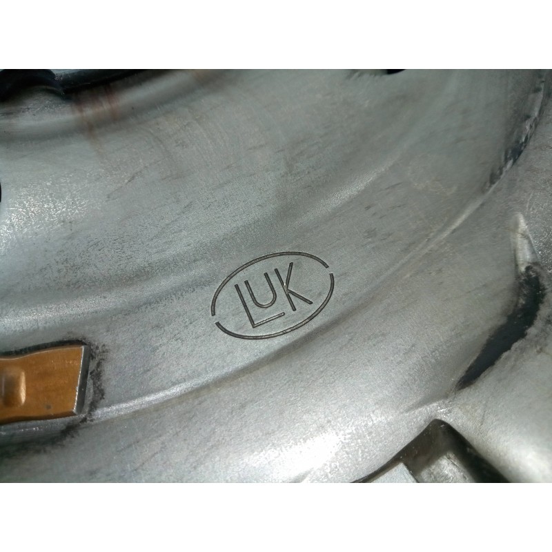 Recambio de volante motor para nissan x-trail (t30) 2.5 cat referencia OEM IAM   