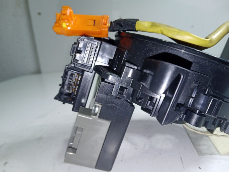 Recambio de anillo airbag para toyota auris 2.0 d-4d cat referencia OEM IAM 8924502040  