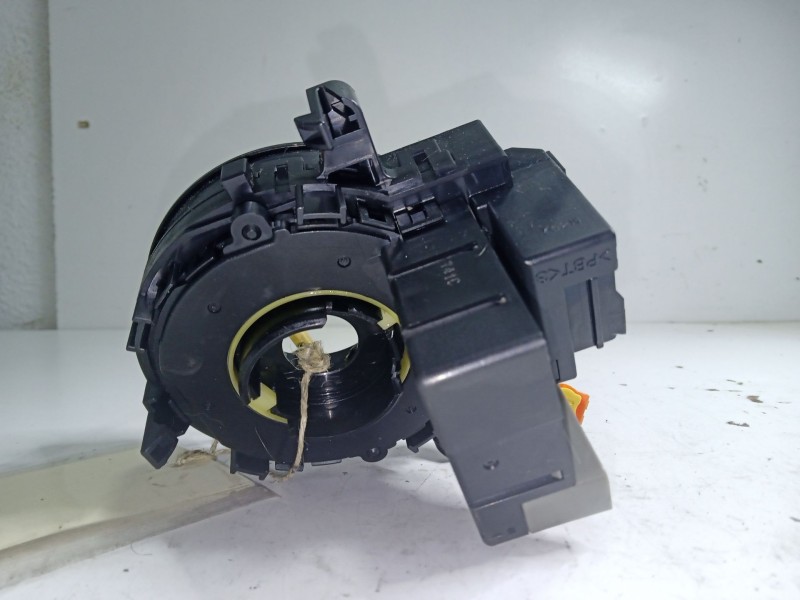 Recambio de anillo airbag para toyota auris 2.0 d-4d cat referencia OEM IAM 8924502040  