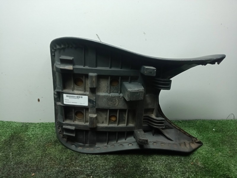 Recambio de asiento moto para hyosung gt 125/250/650 referencia OEM IAM   