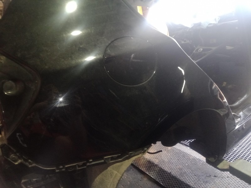 Recambio de aletin trasero derecho para bmw serie 1 berlina (e81/e87) 2.0 turbodiesel cat referencia OEM IAM   