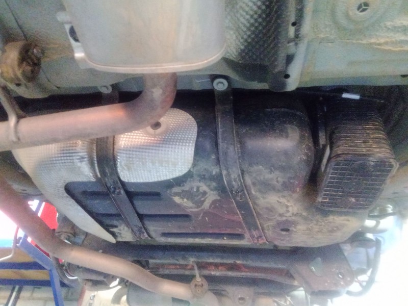 Recambio de deposito combustible para omoda 5 1.6 tgdi referencia OEM IAM   