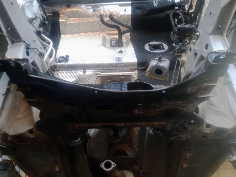 Recambio de puente delantero para omoda 5 1.6 tgdi referencia OEM IAM   