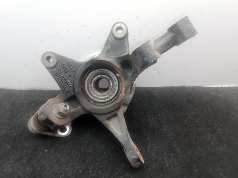 Recambio de mangueta delantera derecha para omoda 5 1.6 tgdi referencia OEM IAM T153001008  