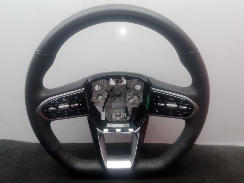 Recambio de volante para omoda 5 1.6 tgdi referencia OEM IAM 404000527AA - 404AAG - B20231111CH  