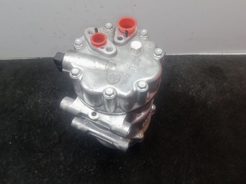 Recambio de compresor aire acondicionado para omoda 5 1.6 tgdi referencia OEM IAM 301000210AA - 02003MA358  