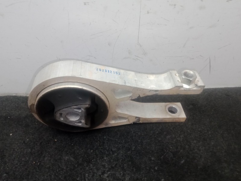 Recambio de soporte cambio para omoda 5 1.6 tgdi referencia OEM IAM 202312152 - 206000100AA - 1KT20231022K  