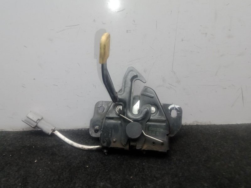 Recambio de cerradura capot para omoda 5 1.6 tgdi referencia OEM IAM 554001063AA  
