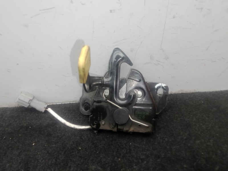 Recambio de cerradura capot para omoda 5 1.6 tgdi referencia OEM IAM 554001063AA  