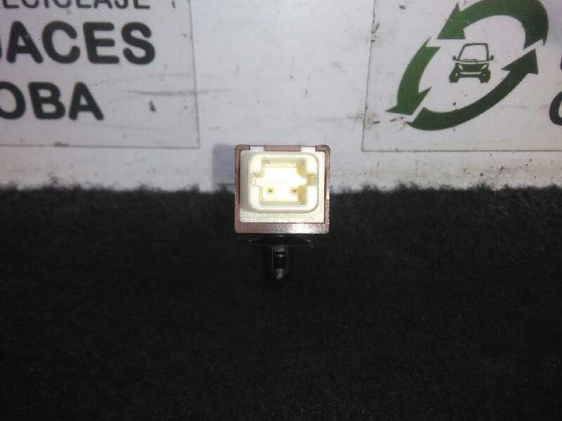 Recambio de antena para toyota land cruiser (j15) 3.0 turbodiesel cat referencia OEM IAM 899A060010-09184259  