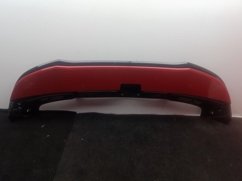 Recambio de aleron trasero para omoda 5 1.6 tgdi referencia OEM IAM 609001180AA  ARAÑADO