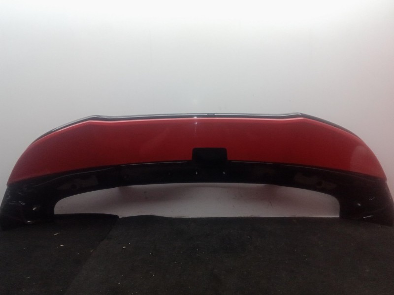 Recambio de aleron trasero para omoda 5 1.6 tgdi referencia OEM IAM 609001180AA  ARAÑADO