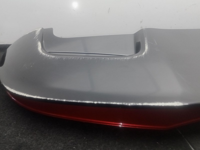 Recambio de aleron trasero para omoda 5 1.6 tgdi referencia OEM IAM 609001180AA  ARAÑADO