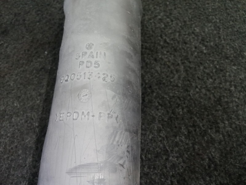 Recambio de amortiguador trasero izquierdo para volkswagen polo (9n3) 1.4 16v referencia OEM IAM 6Q0513425  