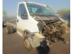 iveco daily v caja/chasis del año 2017 2