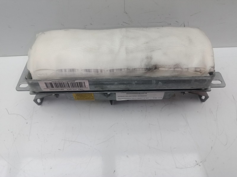 Recambio de airbag delantero derecho para volkswagen polo (9n3) 1.4 16v referencia OEM IAM 6Q0880204H - 30348707B  