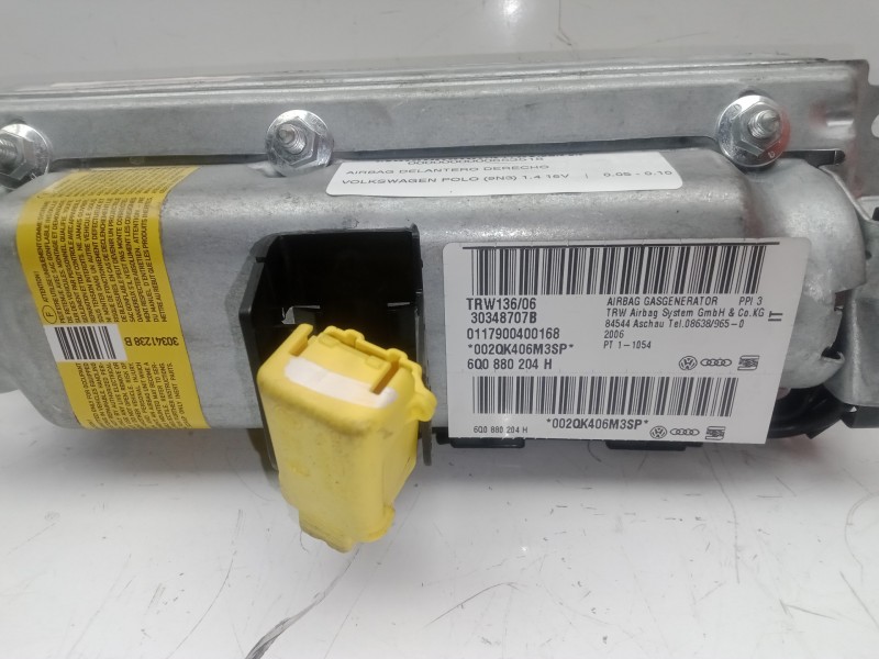 Recambio de airbag delantero derecho para volkswagen polo (9n3) 1.4 16v referencia OEM IAM 6Q0880204H - 30348707B  