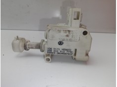 Recambio de mando cierre centralizado para volkswagen polo (9n3) 1.4 16v referencia OEM IAM 6Q6810773C 2.PINES 