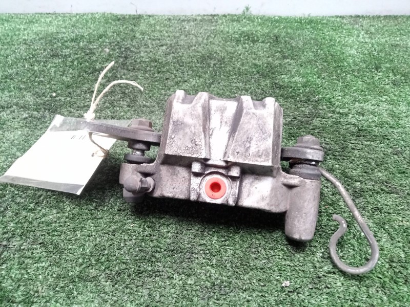 Recambio de pinza freno delantera izquierda para hyosung aquila referencia OEM IAM 59300HG5112 TCTC - Ø PISTON: 2/25MM Ø DISCO: 