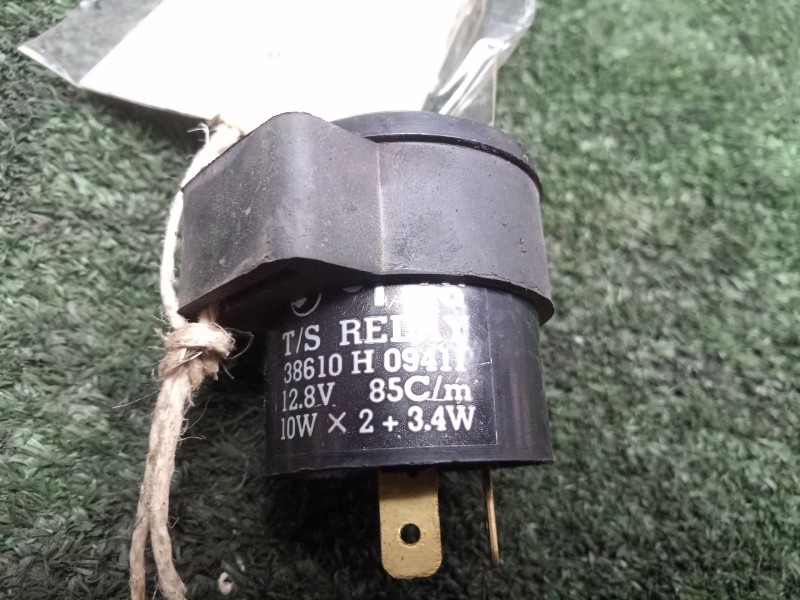 Recambio de rele para hyosung aquila referencia OEM IAM 38610H09411 2.PINES 