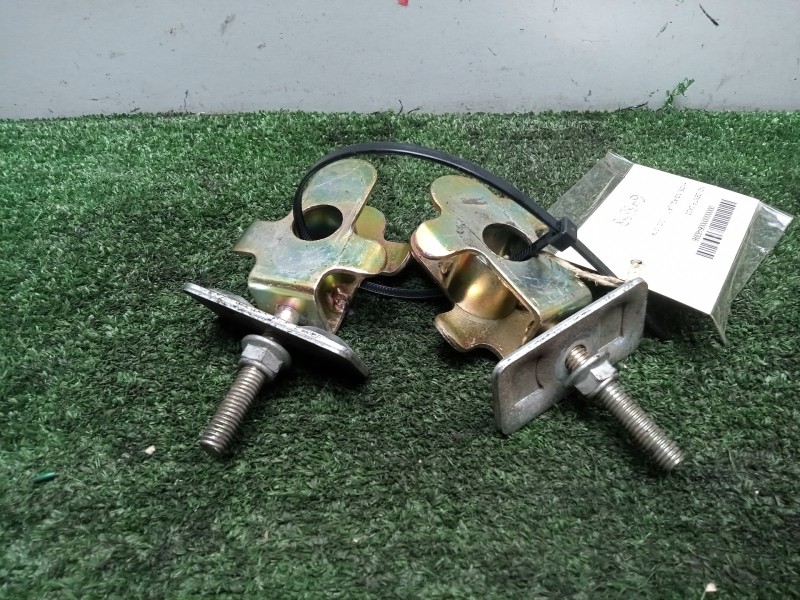 Recambio de no identificado para hyosung aquila referencia OEM IAM 61410HJ8200 - 6142101D00 - 0831931088 TENSORES.CADENA 