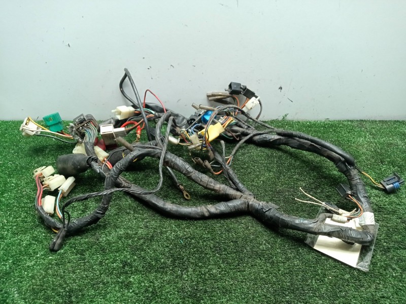 Recambio de instalacion electrica para hyosung aquila referencia OEM IAM 36610H88451  