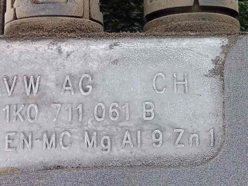 Recambio de palanca cambio para skoda octavia berlina (1z3) 1.6 referencia OEM IAM 1K0711049CF - 400495CF MANUAL 5.VELOCIDADES