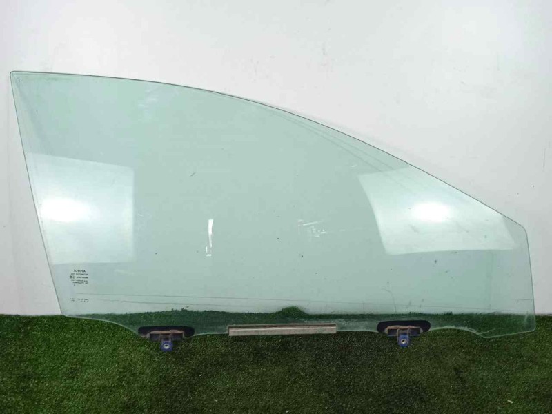 Recambio de luna delantera derecha para toyota auris 1.4 turbodiesel cat referencia OEM IAM 6810102360  