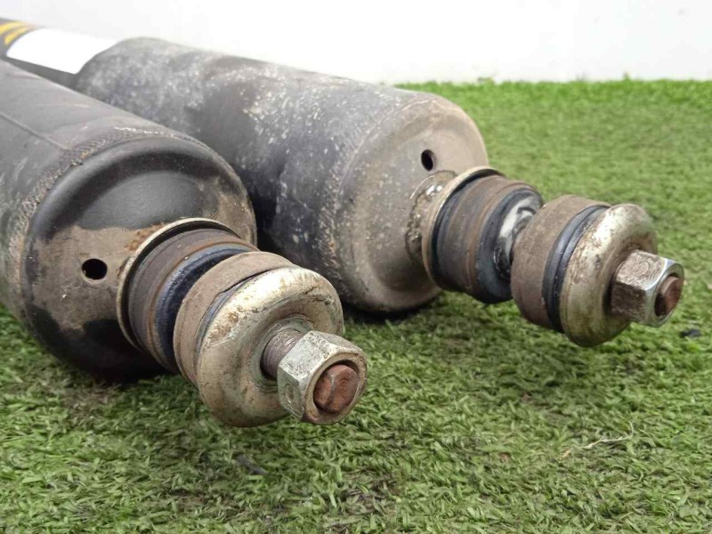 Recambio de juego amortiguadores trasero para opel frontera a 2.0 referencia OEM IAM D5472  