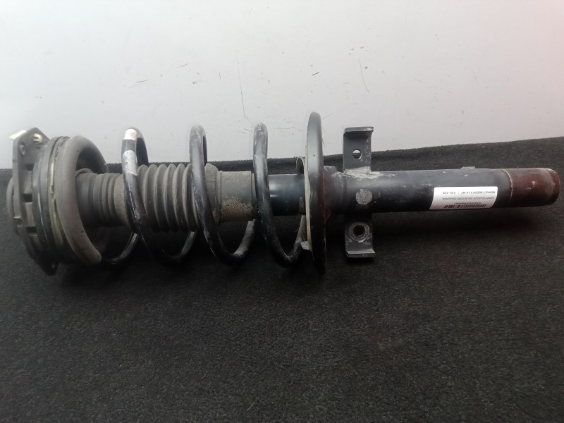 Recambio de amortiguador delantero izquierdo para renault scenic ii 1.6 16v referencia OEM IAM 8200851840  