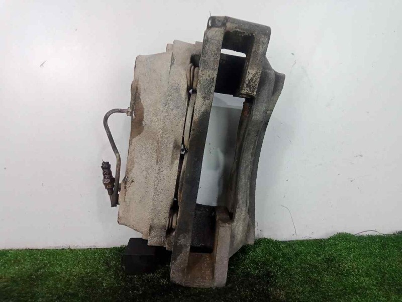 Recambio de pinza freno delantera izquierda para nissan atleon l60 b440 referencia OEM IAM 68320192 Ø PISTON: 2/67MM GIRLING