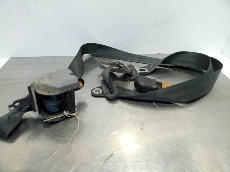Recambio de cinturon seguridad trasero izquierdo para ssangyong rexton 2.9 turbodiesel cat referencia OEM IAM   