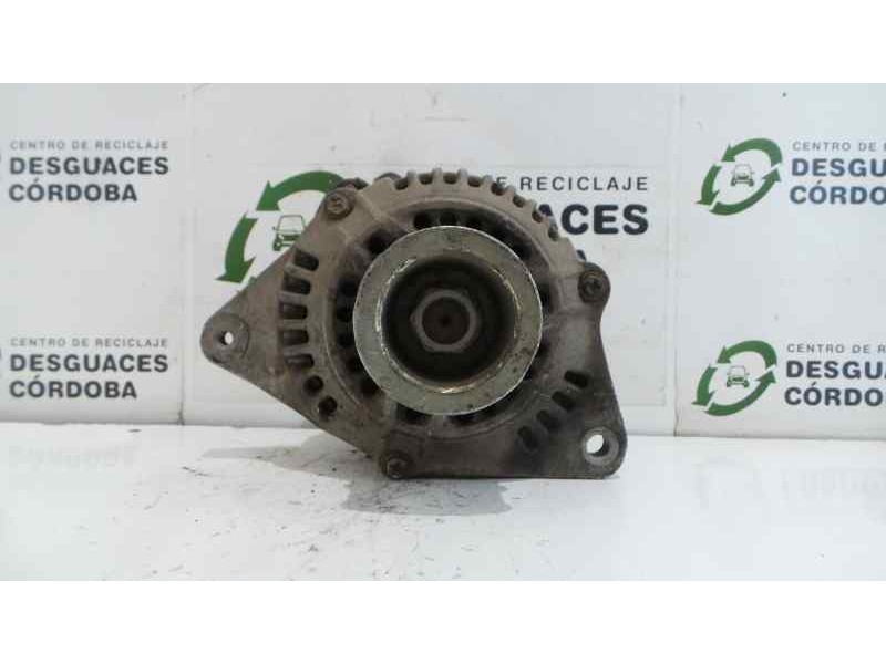 Recambio de alternador para nissan bluebird berlina (t12/72) 2.0 referencia OEM IAM CGB13116 70.A DOBLE.POLEA.FIJA - POLI V