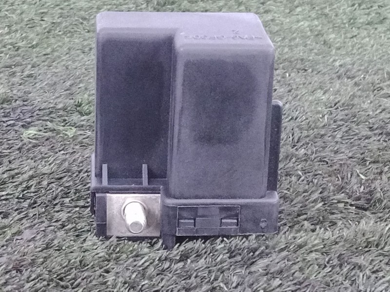 Recambio de caja precalentamiento para bmw 5 (e39) 530 d referencia OEM IAM 2246919 UHER 1.CONECTOR