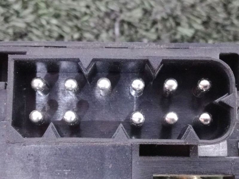 Recambio de caja precalentamiento para bmw 5 (e39) 530 d referencia OEM IAM 2246919 UHER 1.CONECTOR