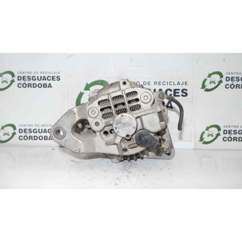 Recambio de alternador para nissan bluebird berlina (t12/72) 2.0 referencia OEM IAM CGB13116 70.A DOBLE.POLEA.FIJA - POLI V