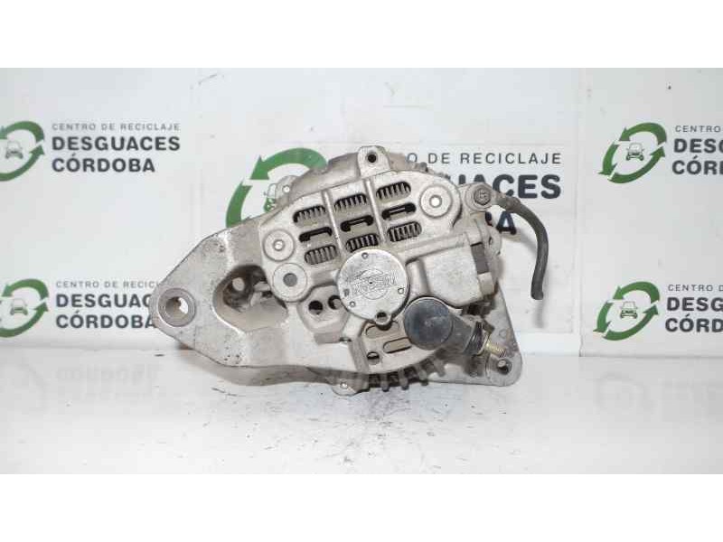 Recambio de alternador para nissan bluebird berlina (t12/72) 2.0 referencia OEM IAM CGB13116 70.A DOBLE.POLEA.FIJA - POLI V