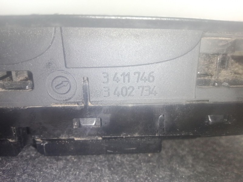 Recambio de mando elevalunas delantero izquierdo para bmw x3 (e83) 2.0 i referencia OEM IAM 3414352 - 3411746 - 3402734  ALPS