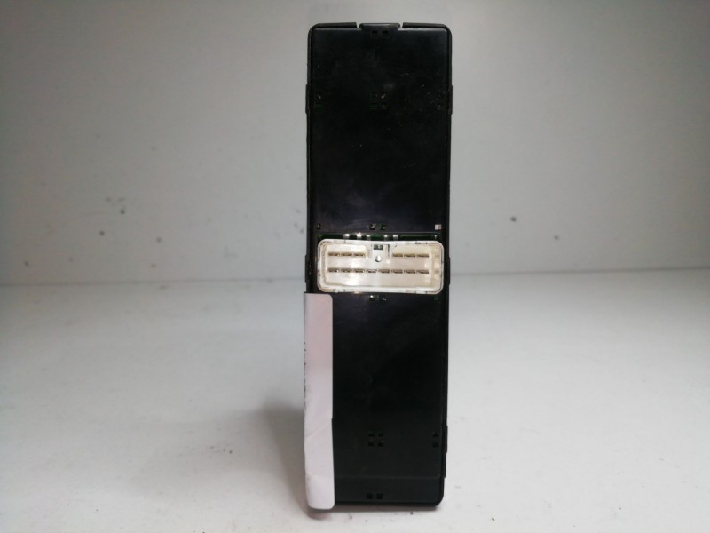 Recambio de mando elevalunas delantero izquierdo para hyundai terracan (hp) 2.9 crdi 4wd referencia OEM IAM 621W04290  