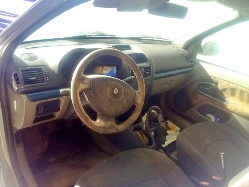 renault clio ii (bb_, cb_) del año 2004