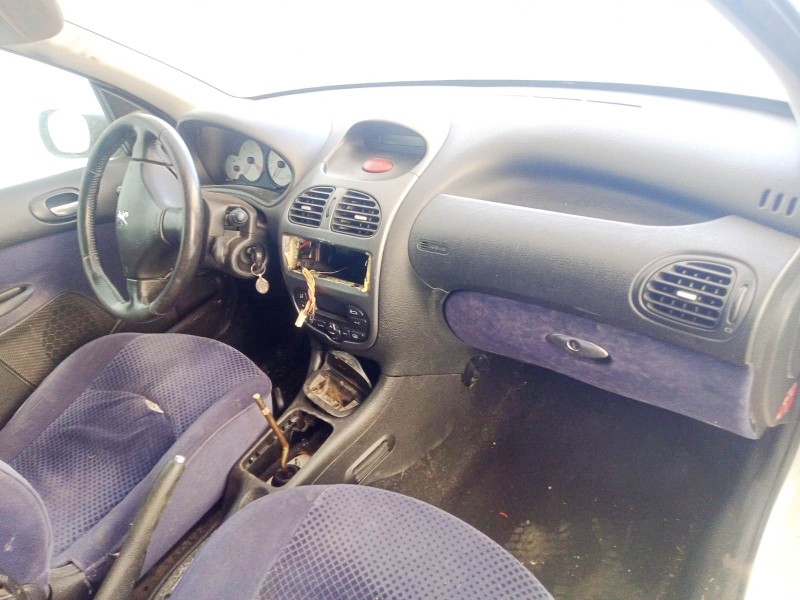 peugeot 206 hatchback (2a/c) del año 2004